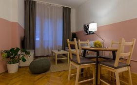 Studio Next To Kiraly Street Kd11